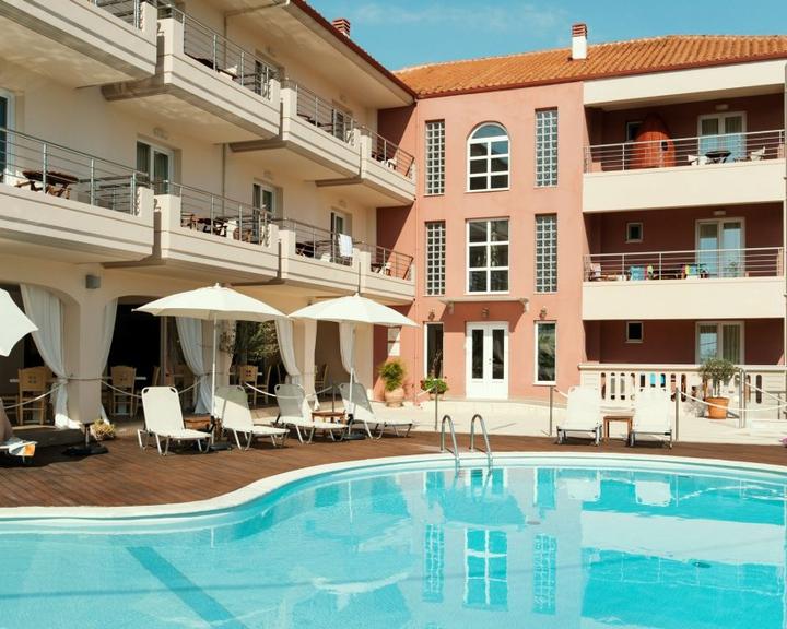 Boutique Hotel with swimming pool