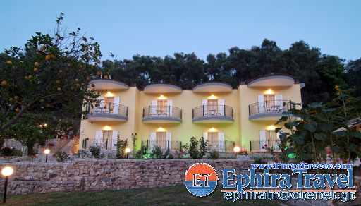 Villa In Vlatos area (Quiet area) with family apartments ,gardens,private parking and all comforts